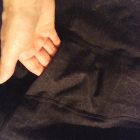 See Other Listing For This Item.NWT SPYDER active leggings, black print, pockets - Picture 8 of 11